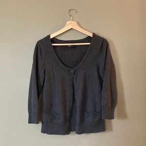American Eagle Scoop Neck Cardigan